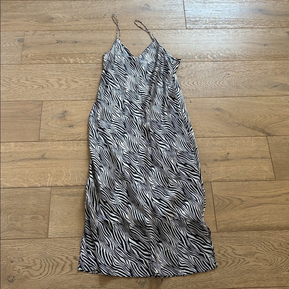 Cami NYC The Raven Zebra Print Silk Midi Dress Size MEDIUM - Picture 4 of 4